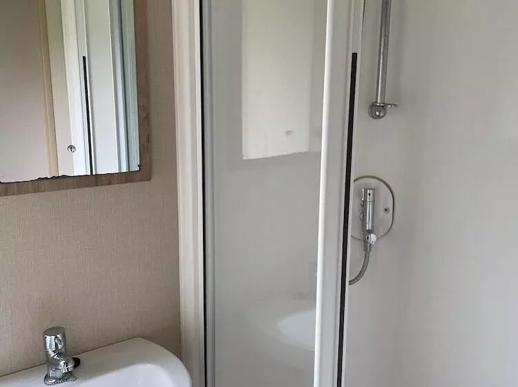 Lomakeskus Towervans Caravan Park