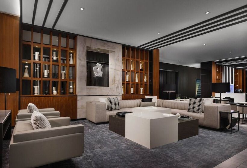 Ac Hotel By Marriott Scottsdale North