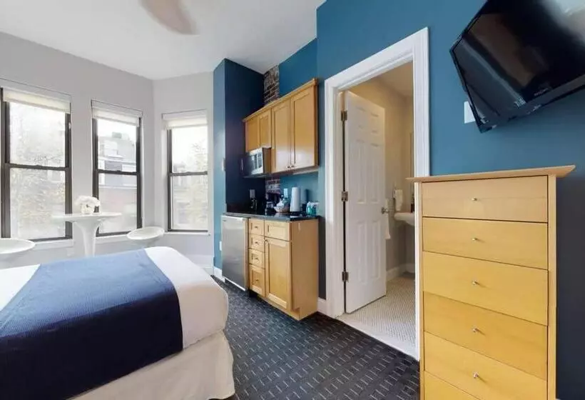 Centrally Located Studio In The Southend, #25