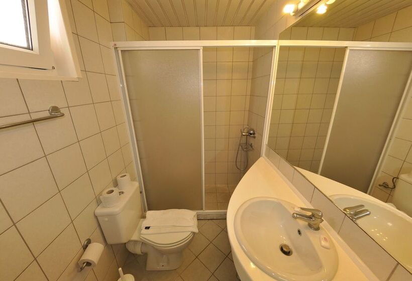 여관 Pink Palace Beach Resort