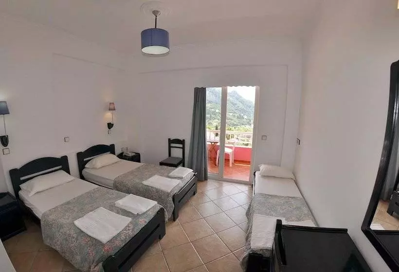 客栈 Pink Palace Beach Resort