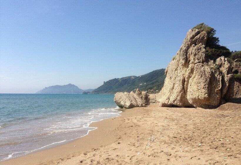 여관 Pink Palace Beach Resort