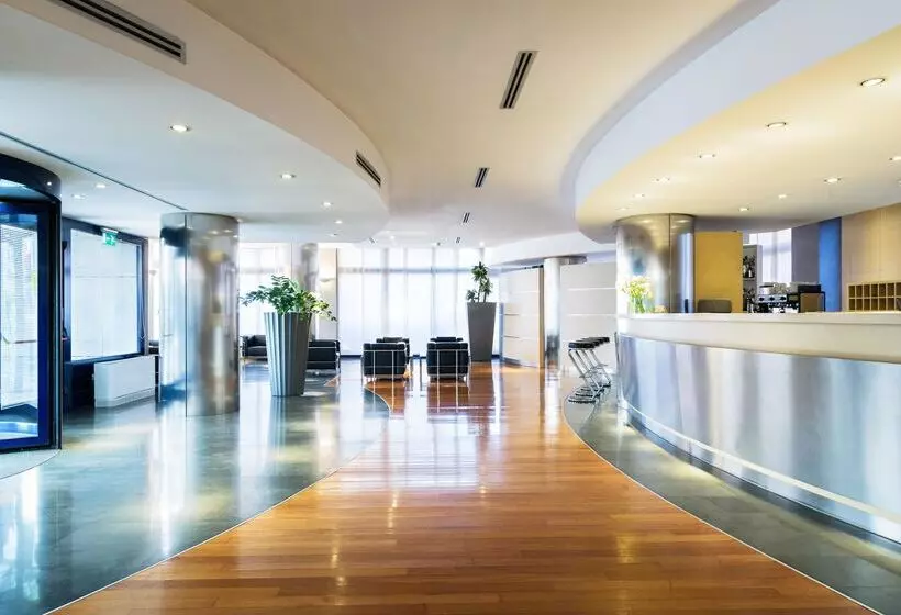 B&b Hotel Milano La Spezia