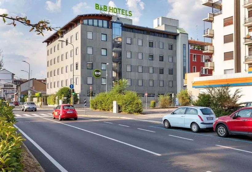 B&b Hotel Milano La Spezia