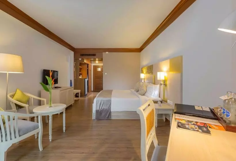 Best Western Premier Bangtao Beach Resort & Spa