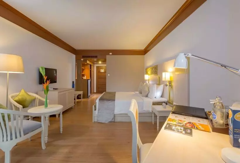 Best Western Premier Bangtao Beach Resort & Spa