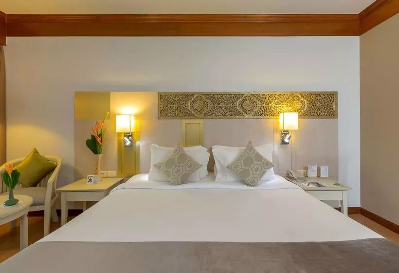 Best Western Premier Bangtao Beach Resort & Spa