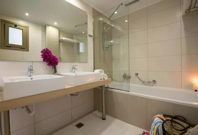 Bitzaro Palace Hotel   All Inclusive