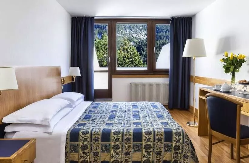 Отель Club Regina E Fassa