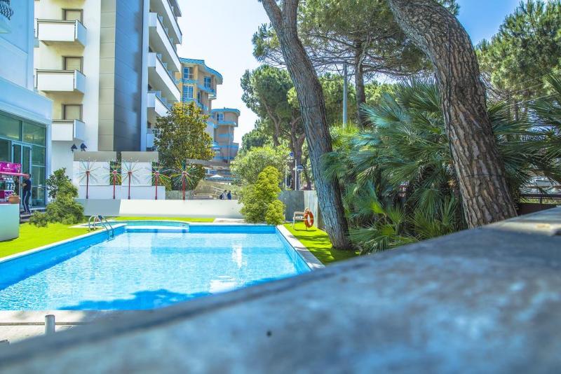 בית מלון כפרי Continental