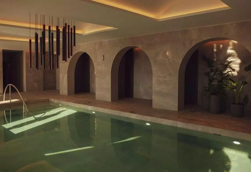 هتل Domes Miramare, A Luxury Collection Resort, Corfu Adults Only