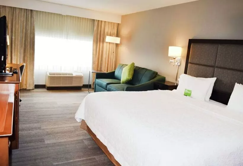 Hotel Hampton Inn & Suites By Hilton Calgary  University Northwest