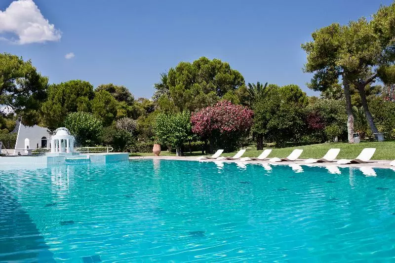 בית מלון כפרי Kalamaki Beach Resort