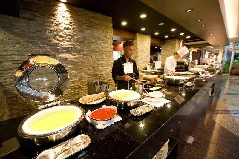 בית מלון כפרי Okinawa Kariyushi Urban Resort Naha