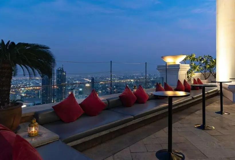 Hotel Lebua At State Tower