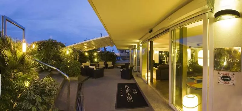 فندق Michelangelo