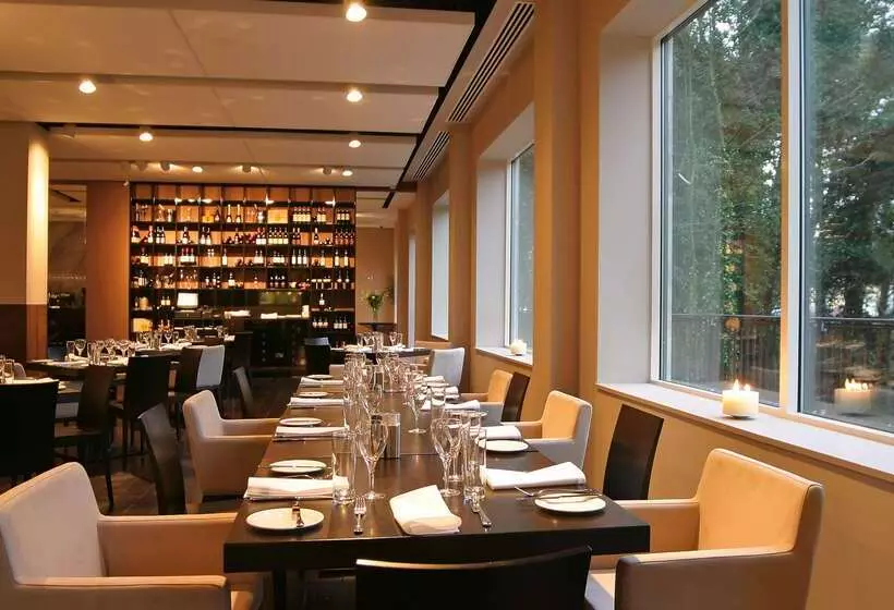 호텔 Park Plaza Cardiff