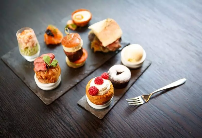 호텔 Park Plaza Cardiff