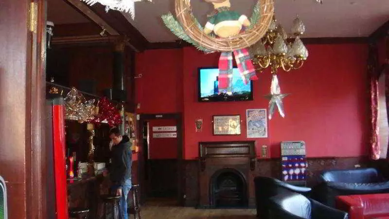 ホテル The Central