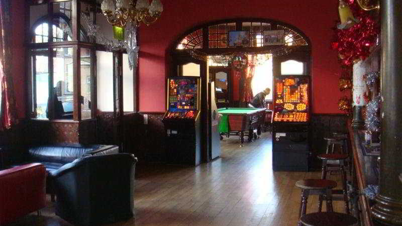 Отель The Central