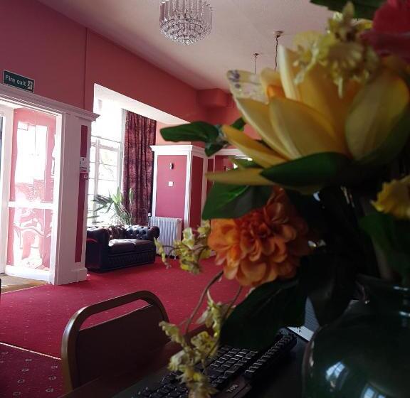 فندق The Southcliff