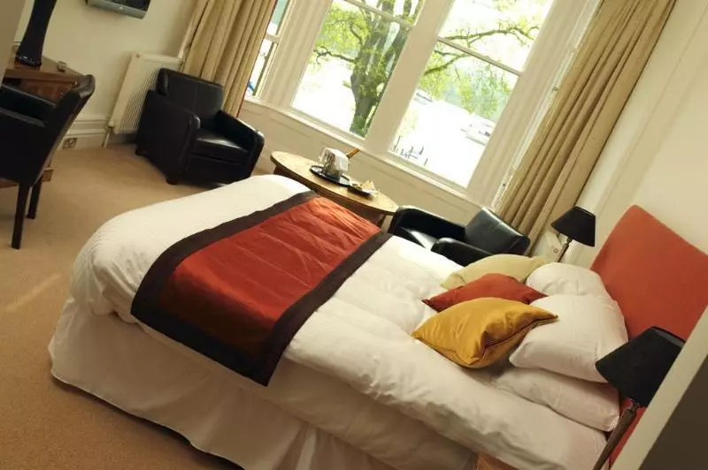 ホテル The Waterhead Inn  The Inn Collection Group