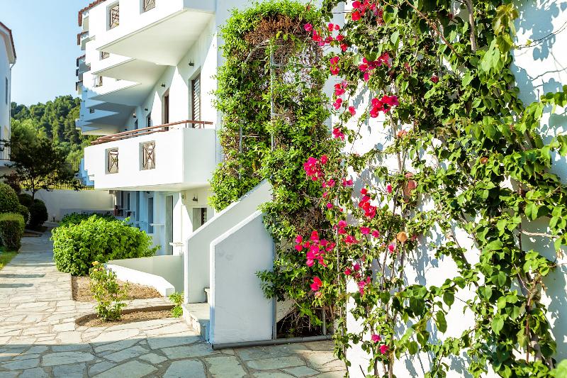 Hotel Xenios Dolphin Beach