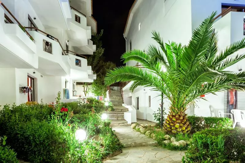 호텔 Xenios Dolphin Beach