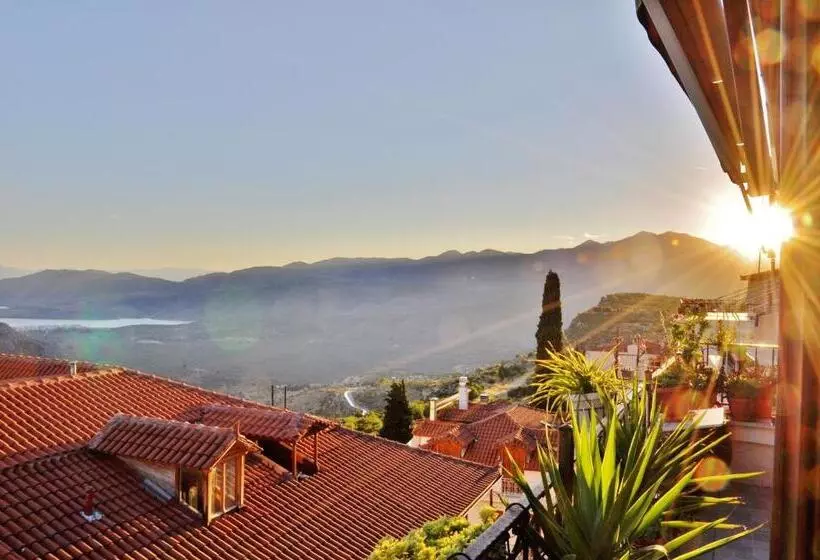 Iniohos Hotel Restaurant