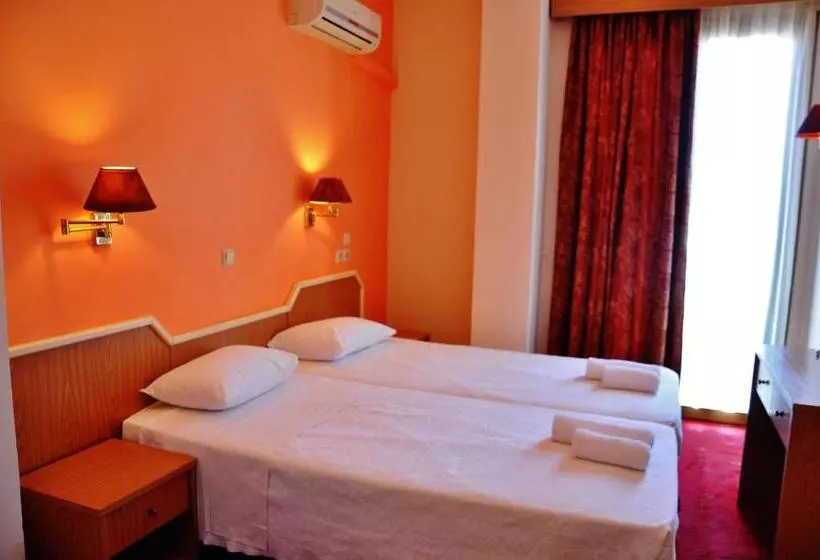 Iniohos Hotel Restaurant