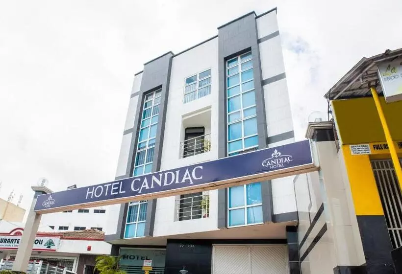 ホテル Ayenda 1315 Candiac