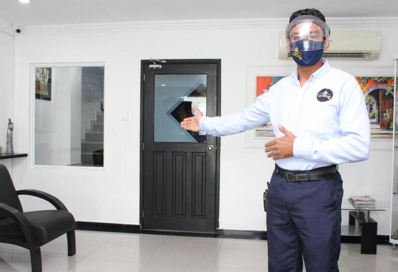 酒店 Ayenda 1315 Candiac