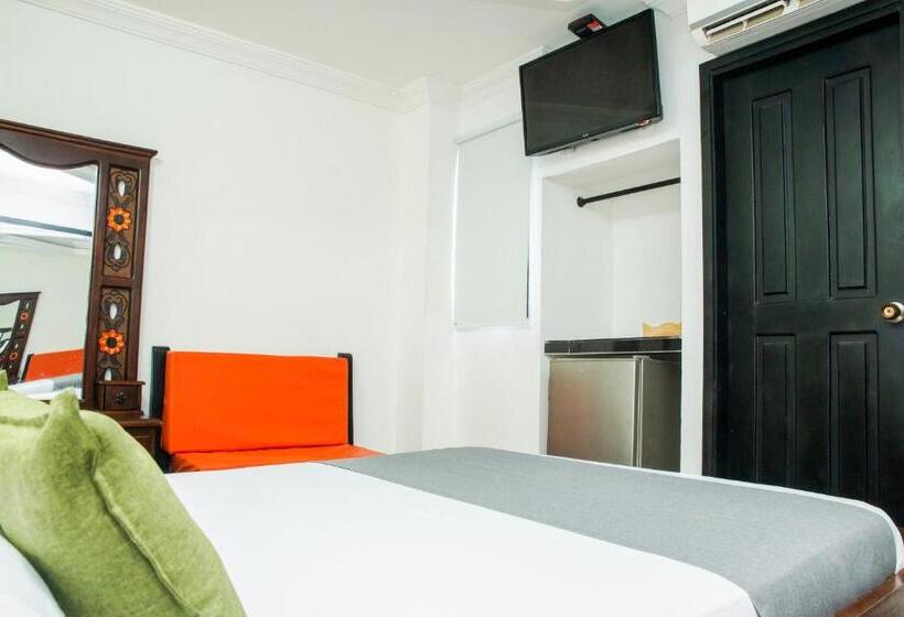 酒店 Ayenda 1315 Candiac