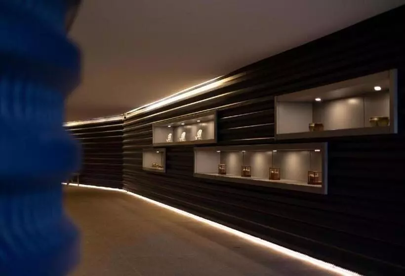 ホテル Pakchong Center Poshtel