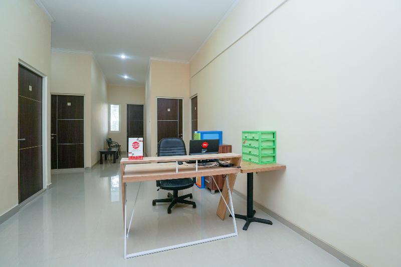 Hotel Riverside Residence By Oyo Rooms