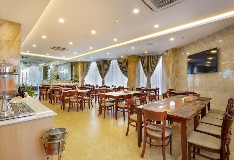 בית מלון כפרי The Swan Nha Trang