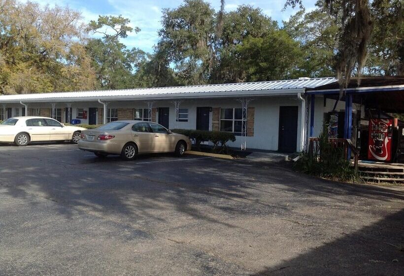 酒店 Suwannee Gables