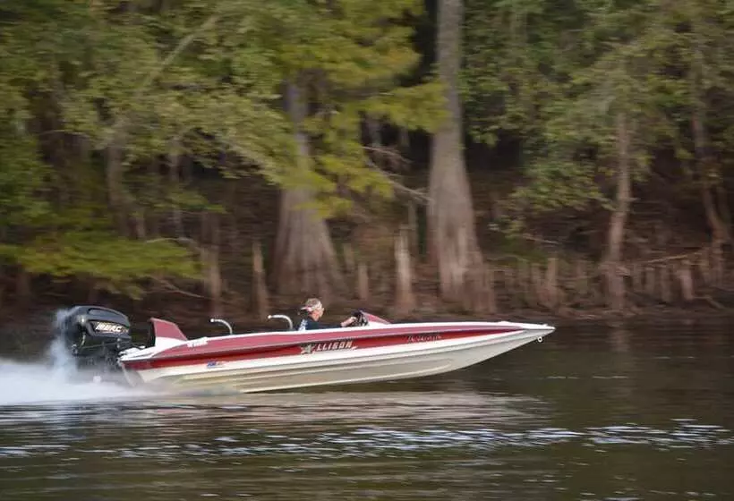 Hotelli Suwannee Gables