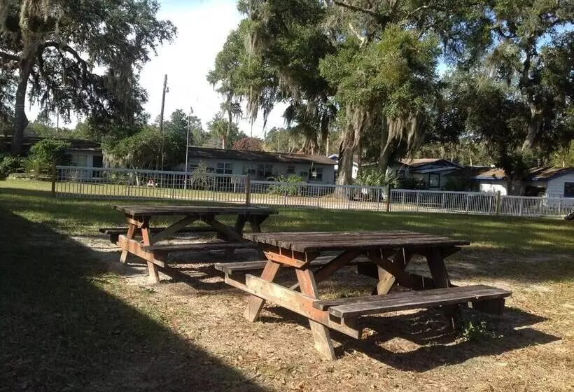 Hotelli Suwannee Gables