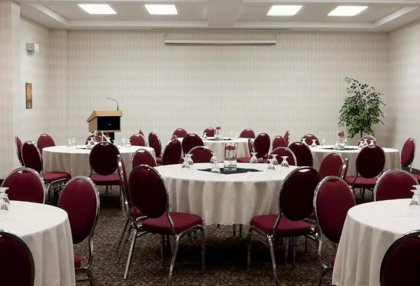 Future Inns Halifax Hotel & Conference Centre