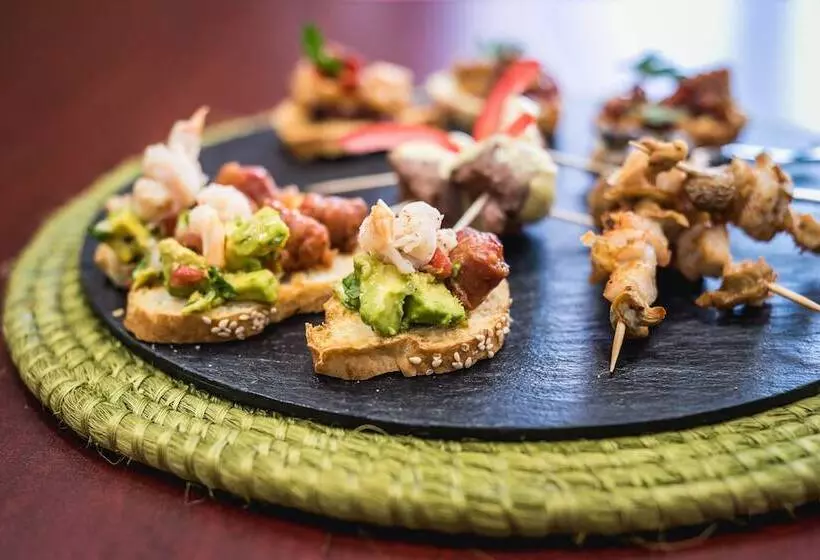 Ac Hotel By Marriott Guadalajara Expo