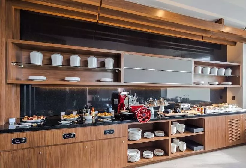 Ac Hotel By Marriott Guadalajara Expo