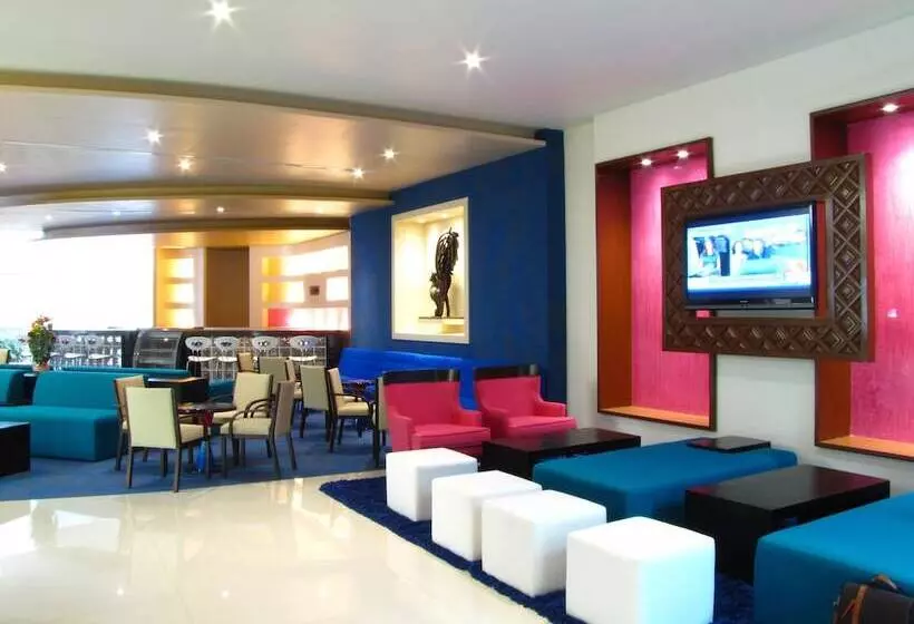 هتل Aranzazu Centro Historico