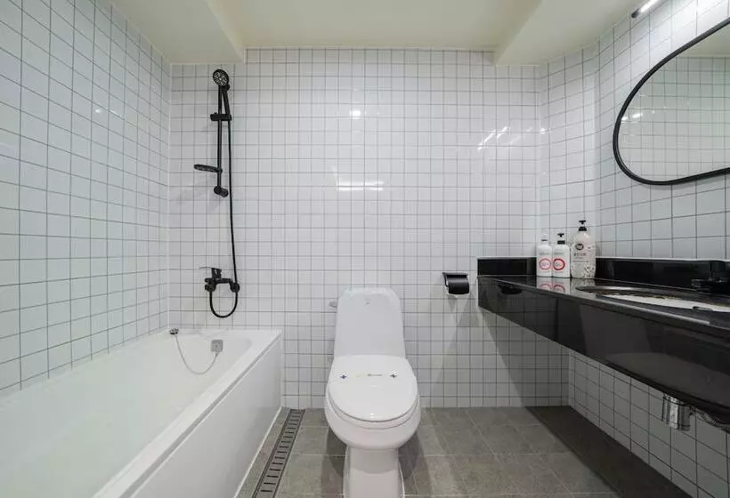 בית מלון כפרי At Home