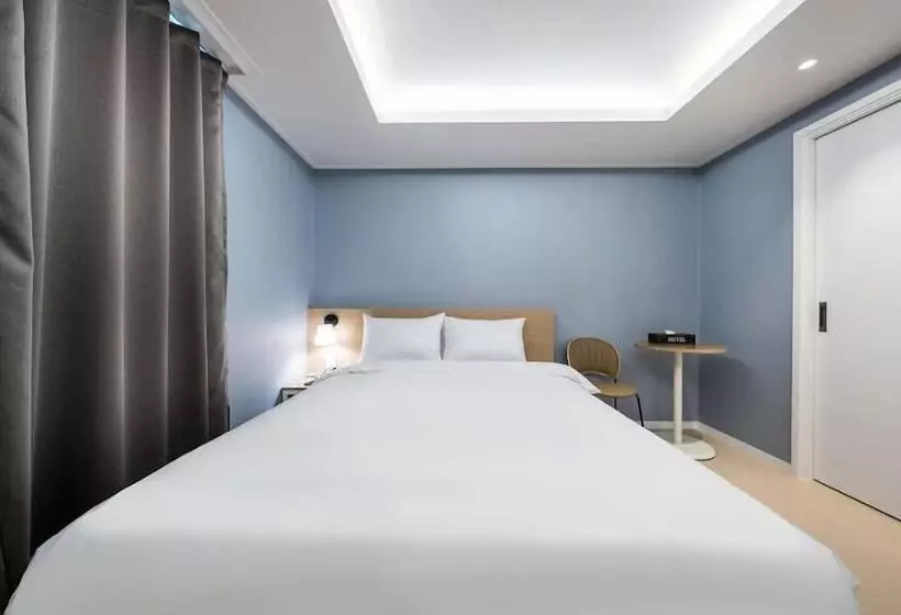 בית מלון כפרי At Home