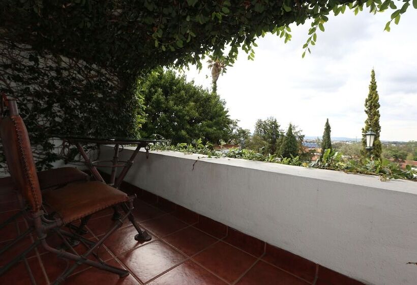 هتل Casa De La Loma