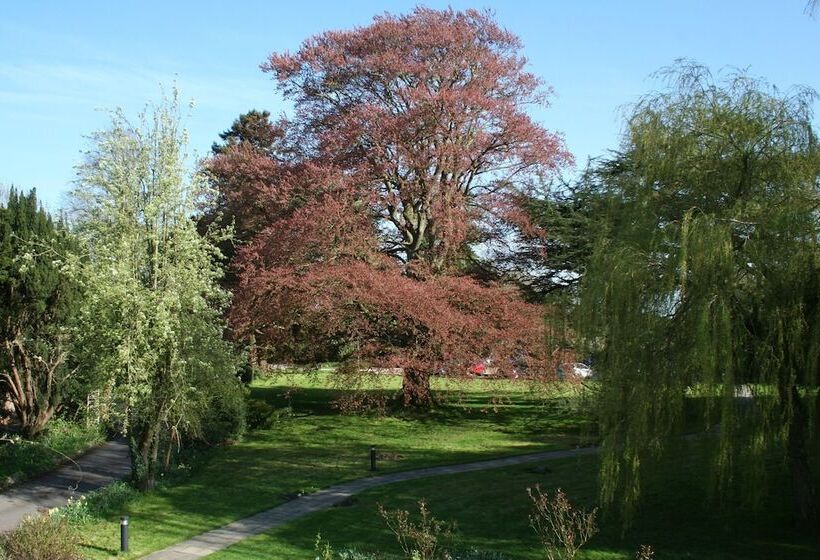 Hotel Chiseldon House