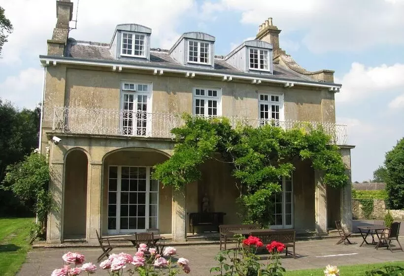 فندق Chiseldon House