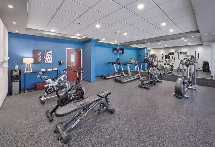 호텔 City Express By Marriott Monterrey Santa Catarina