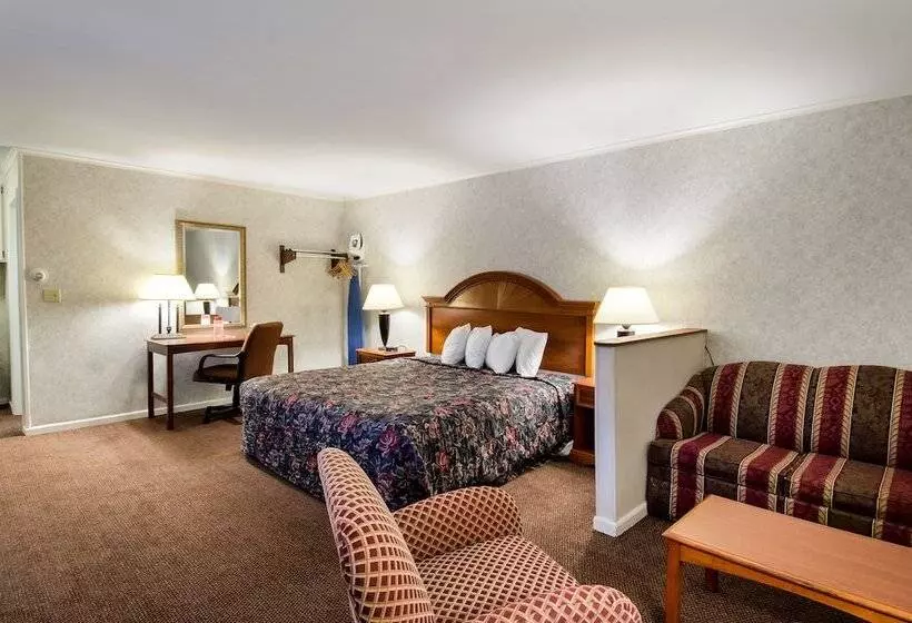 בית מלון כפרי Econo Lodge Inn & Suites